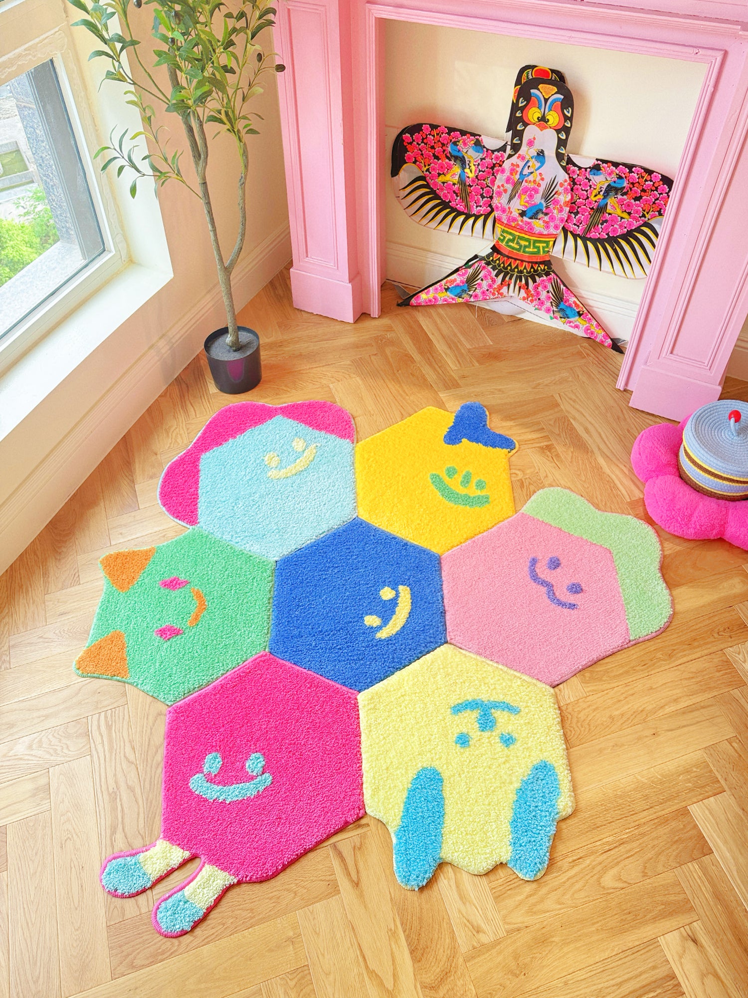 Hexscape - Broccoli Guardian - Candy Pink