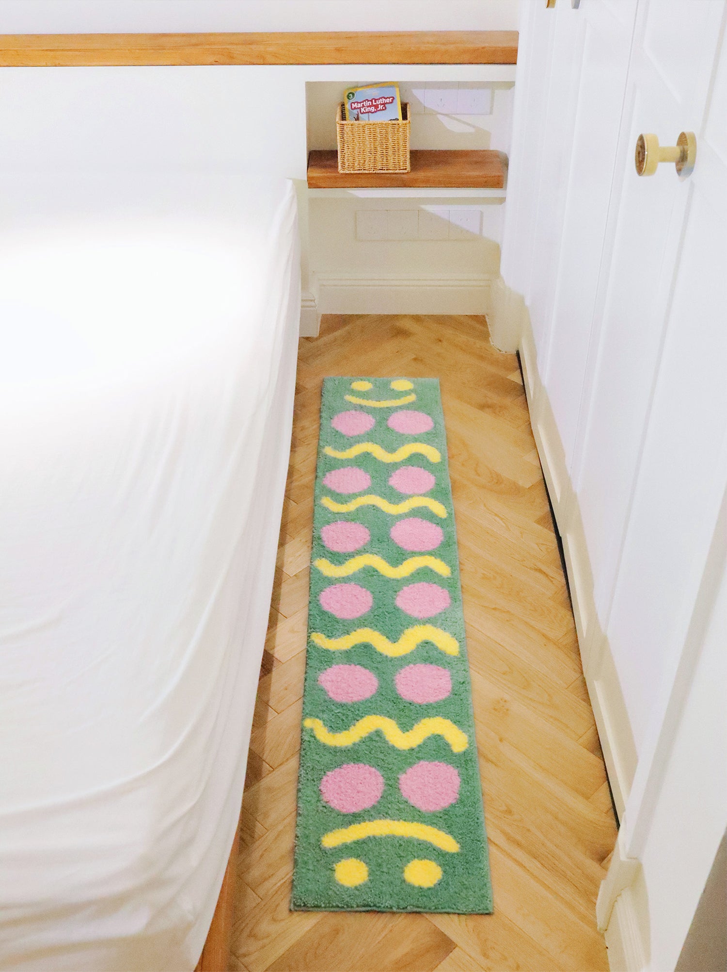 Gemini Bug - Doodle Smiley - Spring Green