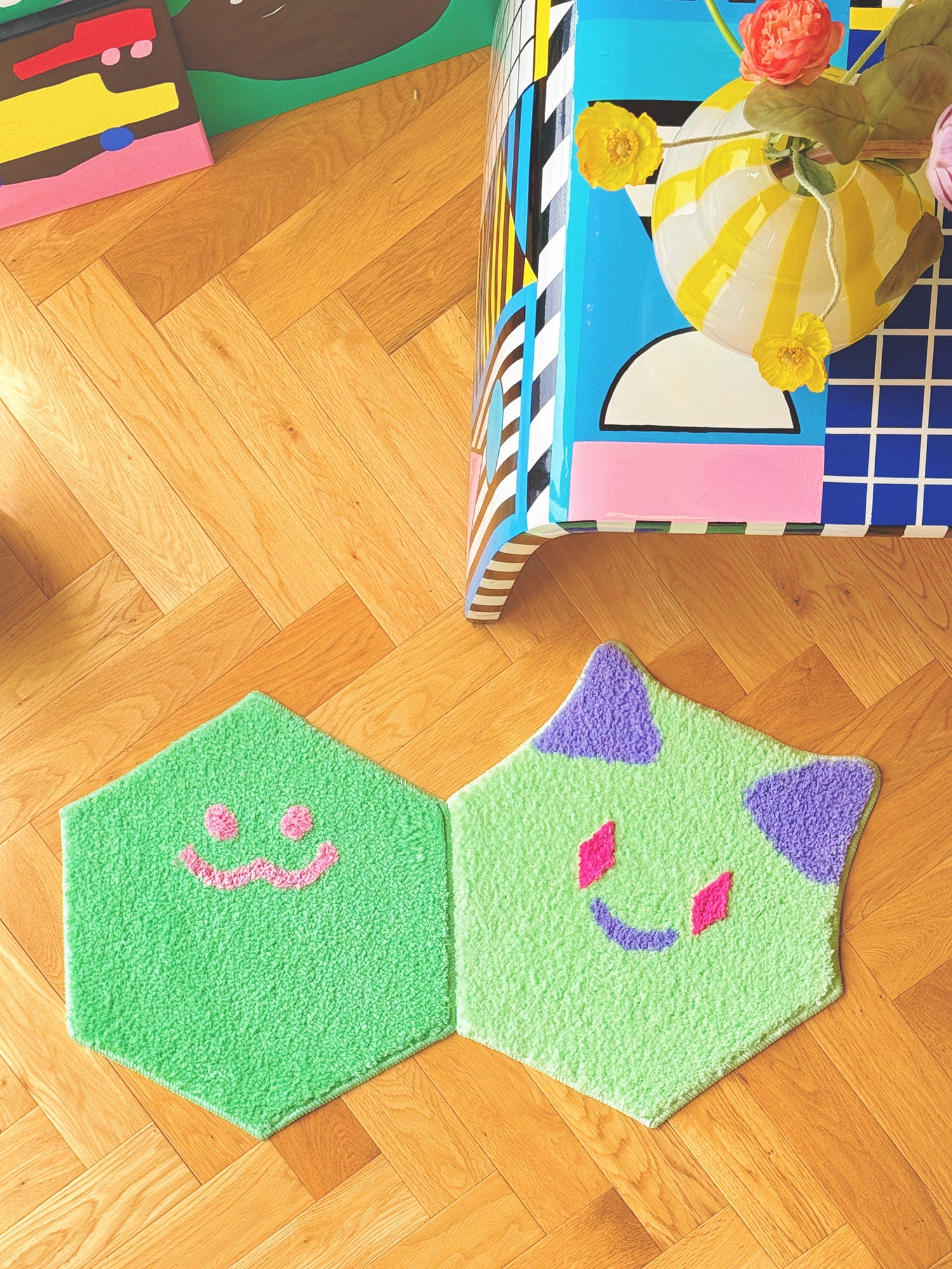 Hexscape - Cheeky Smile -Spring Green