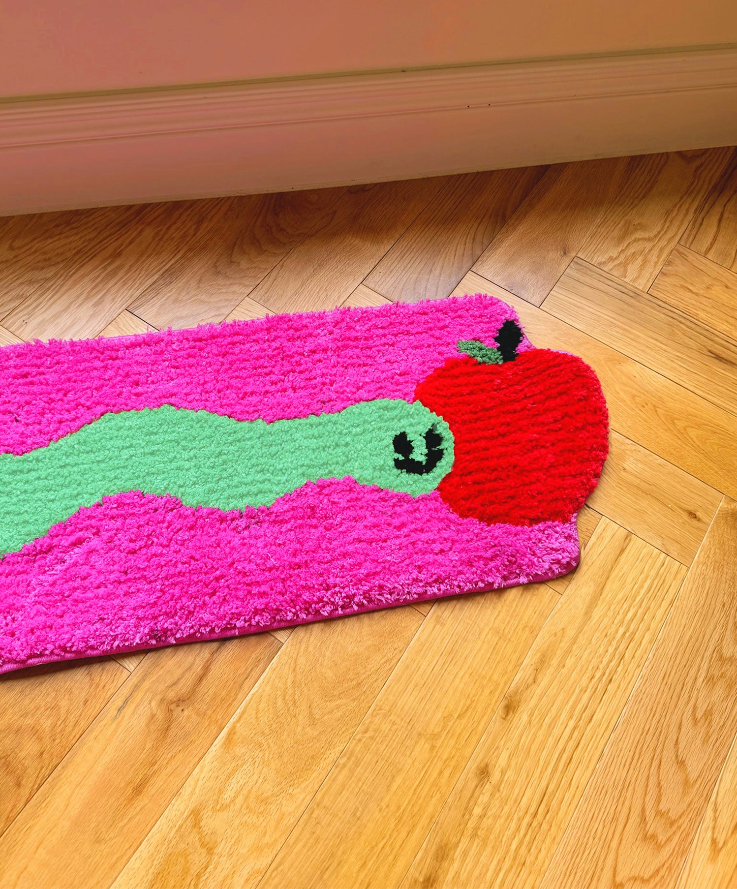 Gemini Bug-Bug and Red Apple